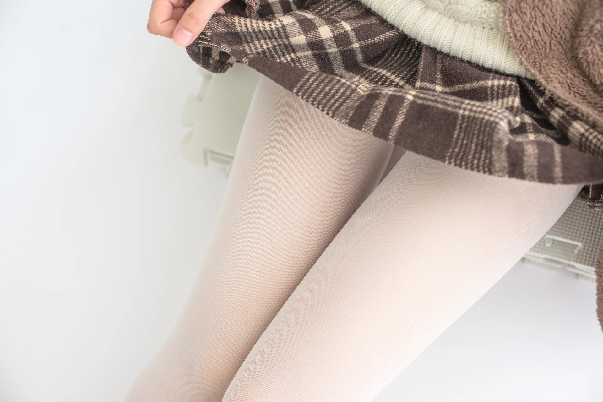 森萝财团 X-006 [99P1V-1.65G]白丝, 美腿, 美足