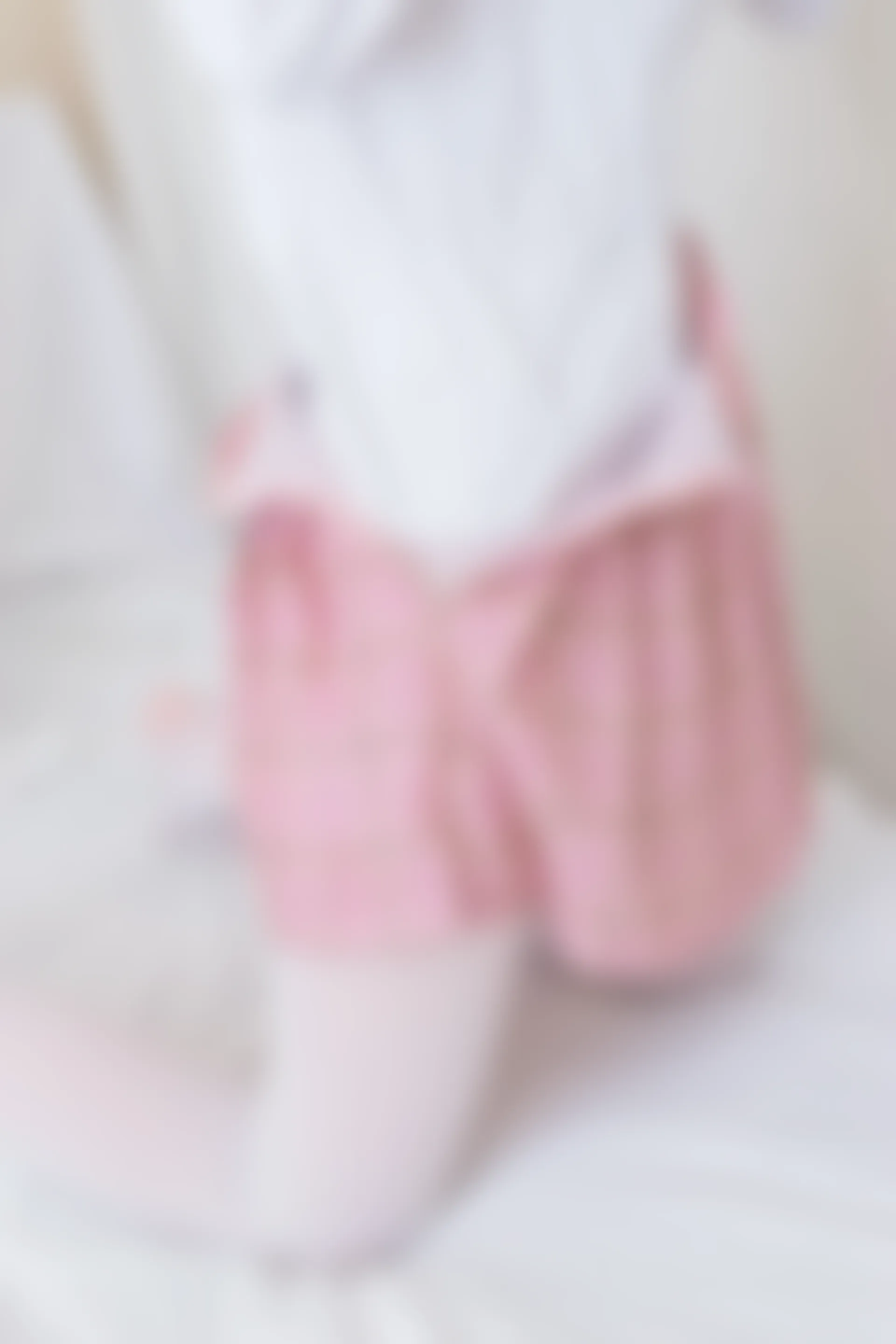 轻兰映画 Grand.007 [128P-696M]白丝, 美腿, 美足, 轻兰映画