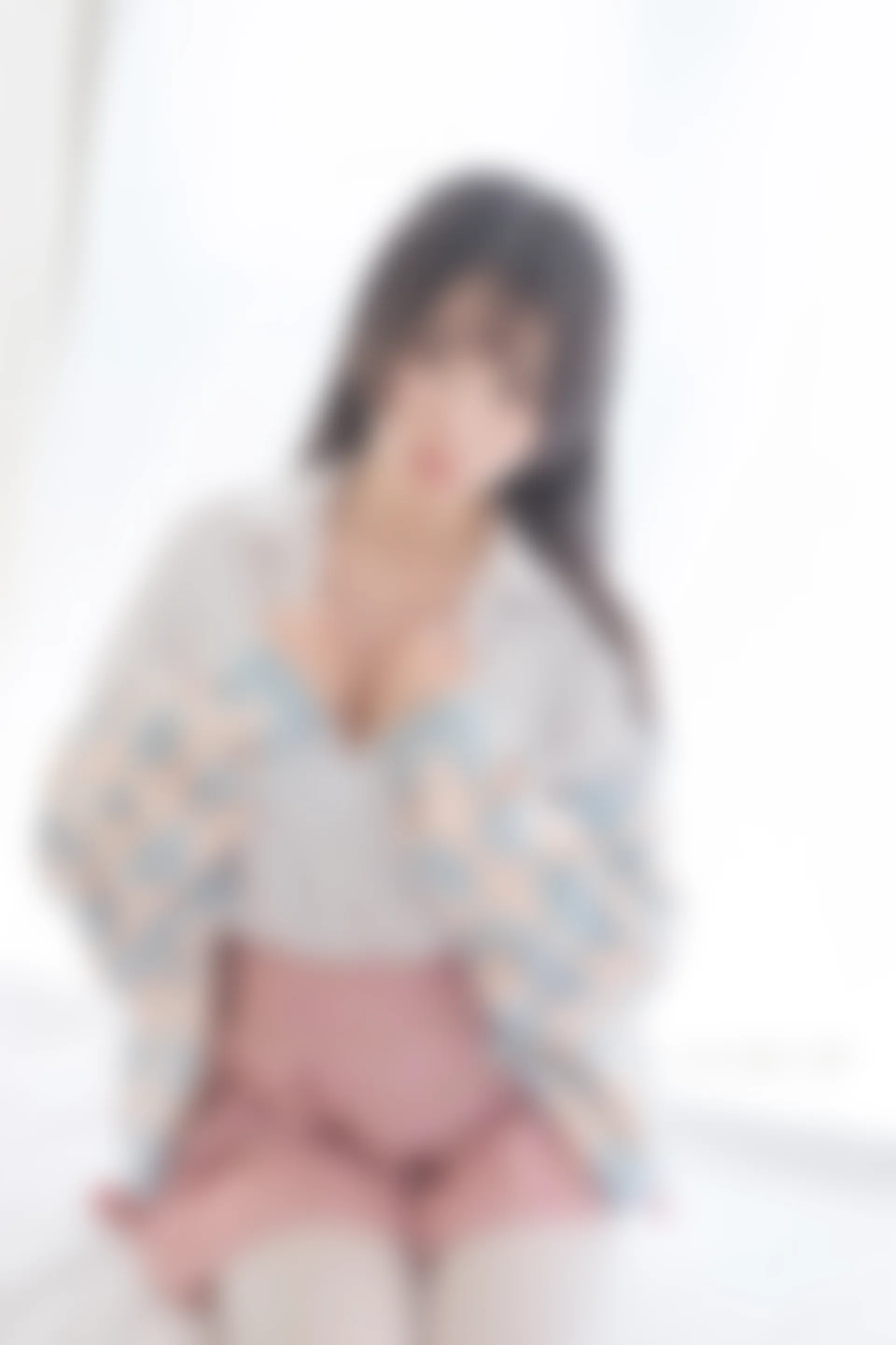 轻兰映画 Grand.007 [128P-696M]白丝, 美腿, 美足, 轻兰映画