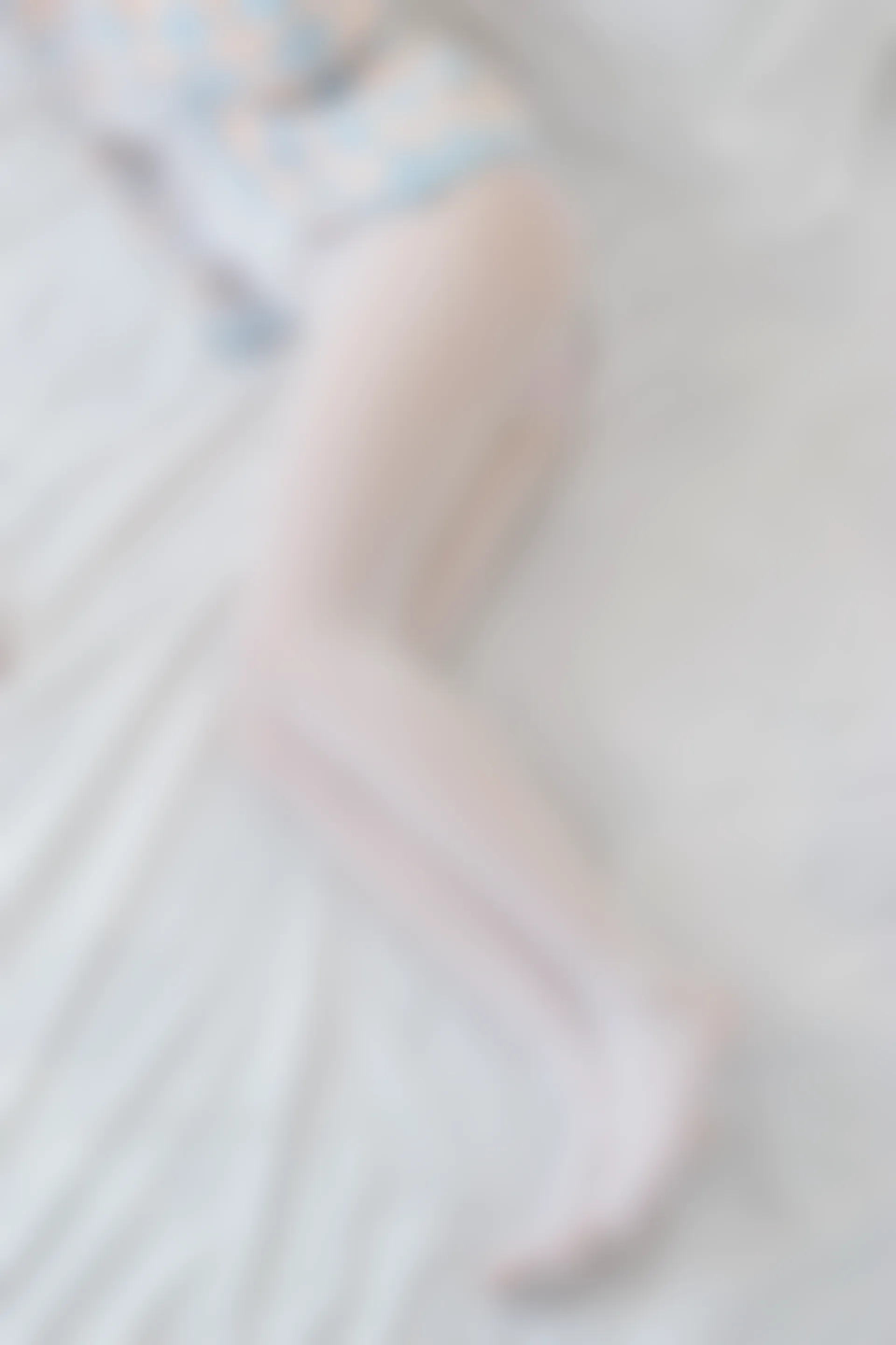 轻兰映画 Grand.007 [128P-696M]白丝, 美腿, 美足, 轻兰映画