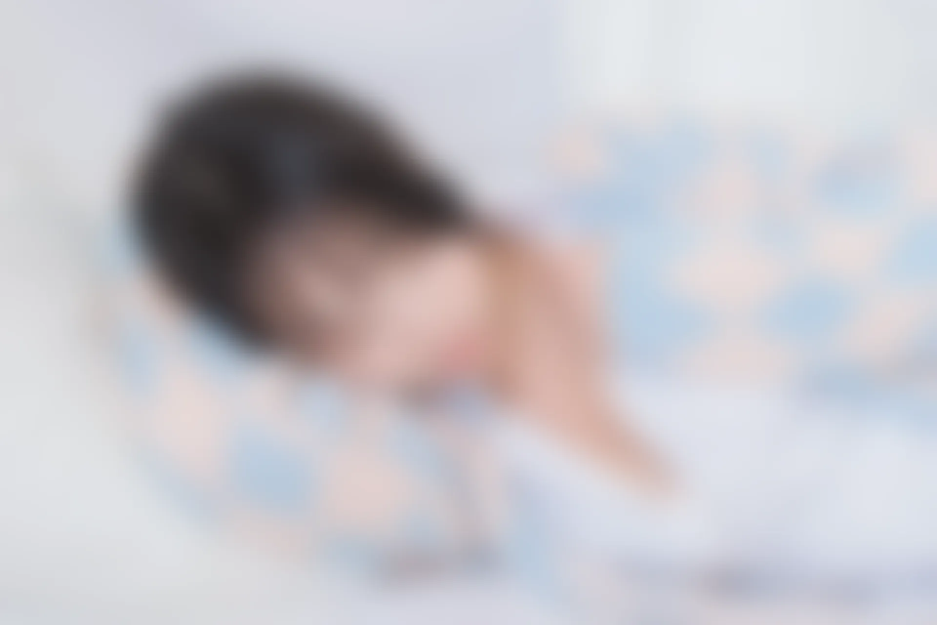 轻兰映画 Grand.007 [128P-696M]白丝, 美腿, 美足, 轻兰映画