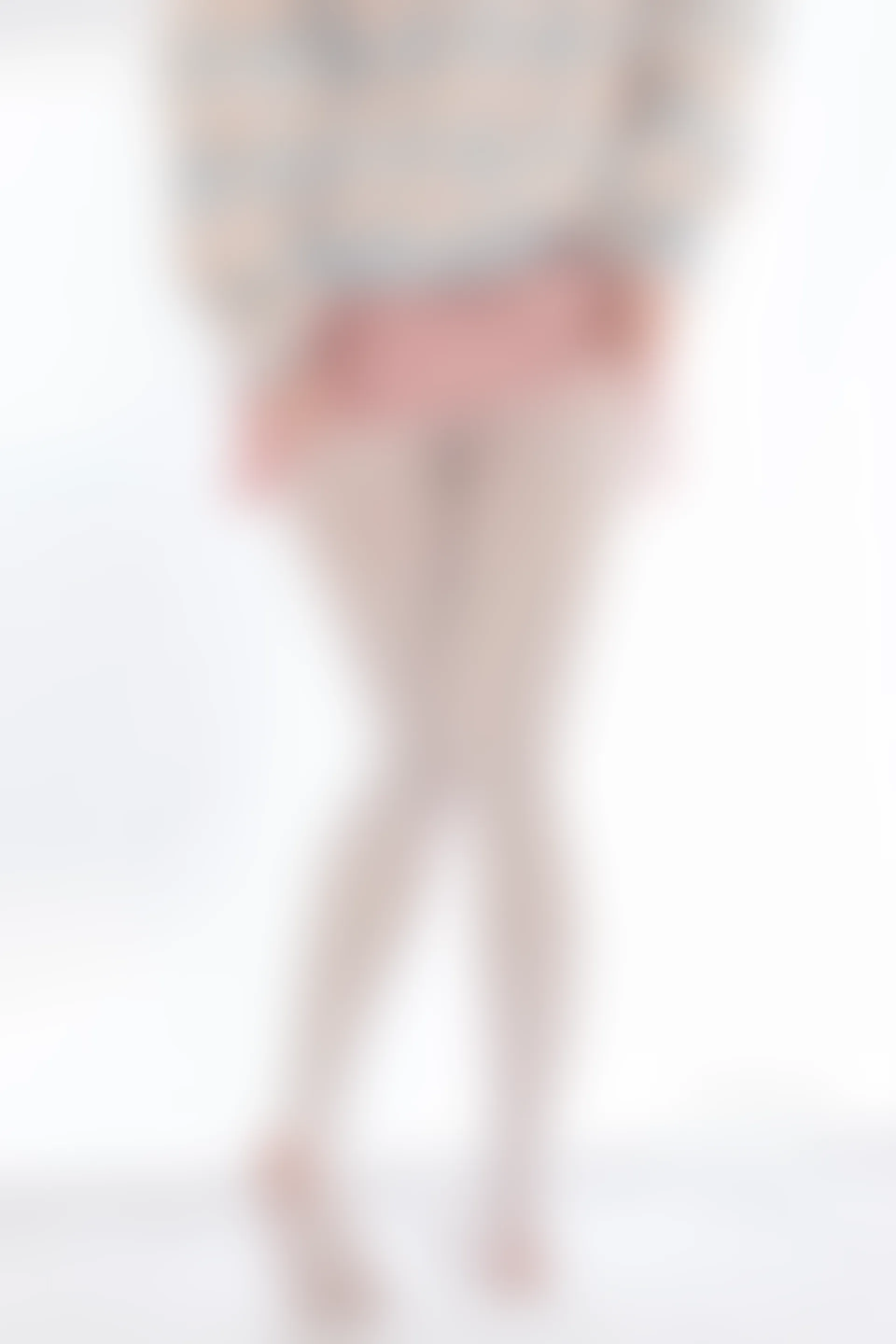 轻兰映画 Grand.007 [128P-696M]白丝, 美腿, 美足, 轻兰映画