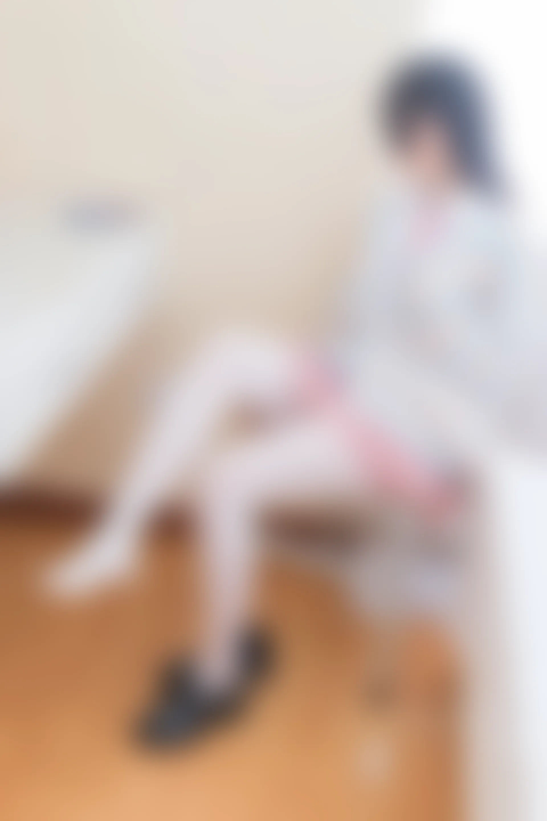 轻兰映画 Grand.007 [128P-696M]白丝, 美腿, 美足, 轻兰映画