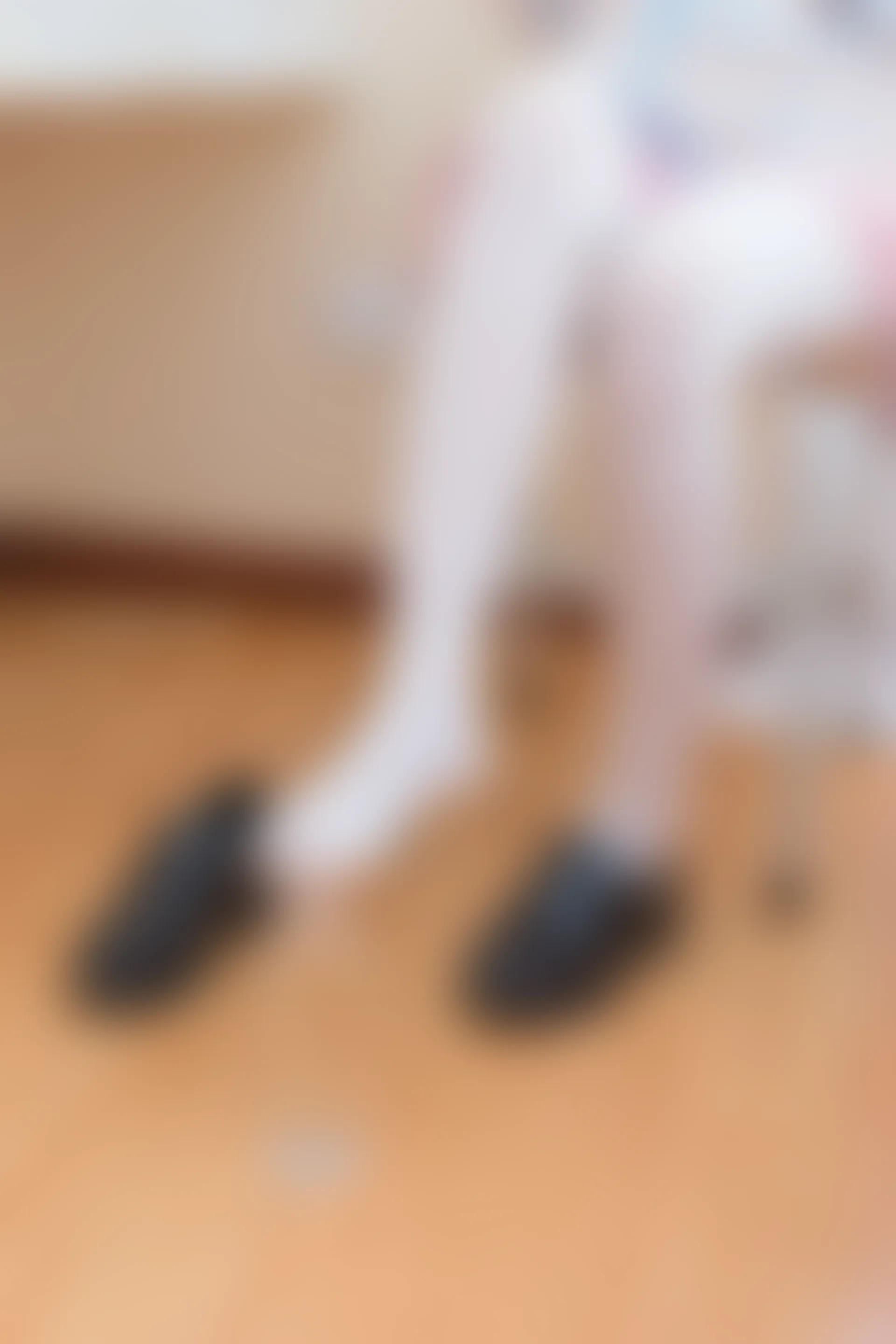 轻兰映画 Grand.007 [128P-696M]白丝, 美腿, 美足, 轻兰映画