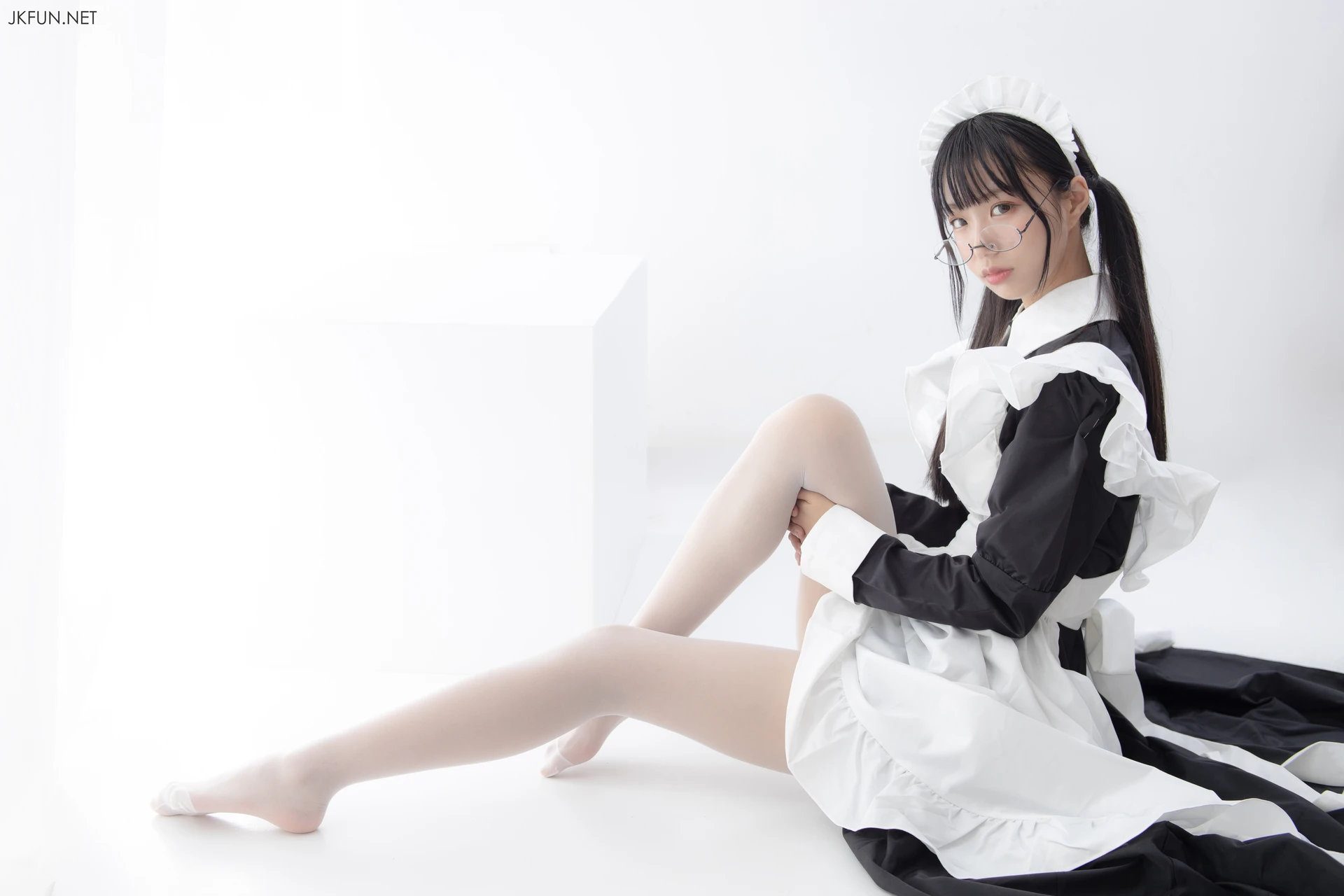 JKFUN-017 [127P1V-2.31G]JKFUN, 女仆装, 森萝财团, 白丝, 美腿