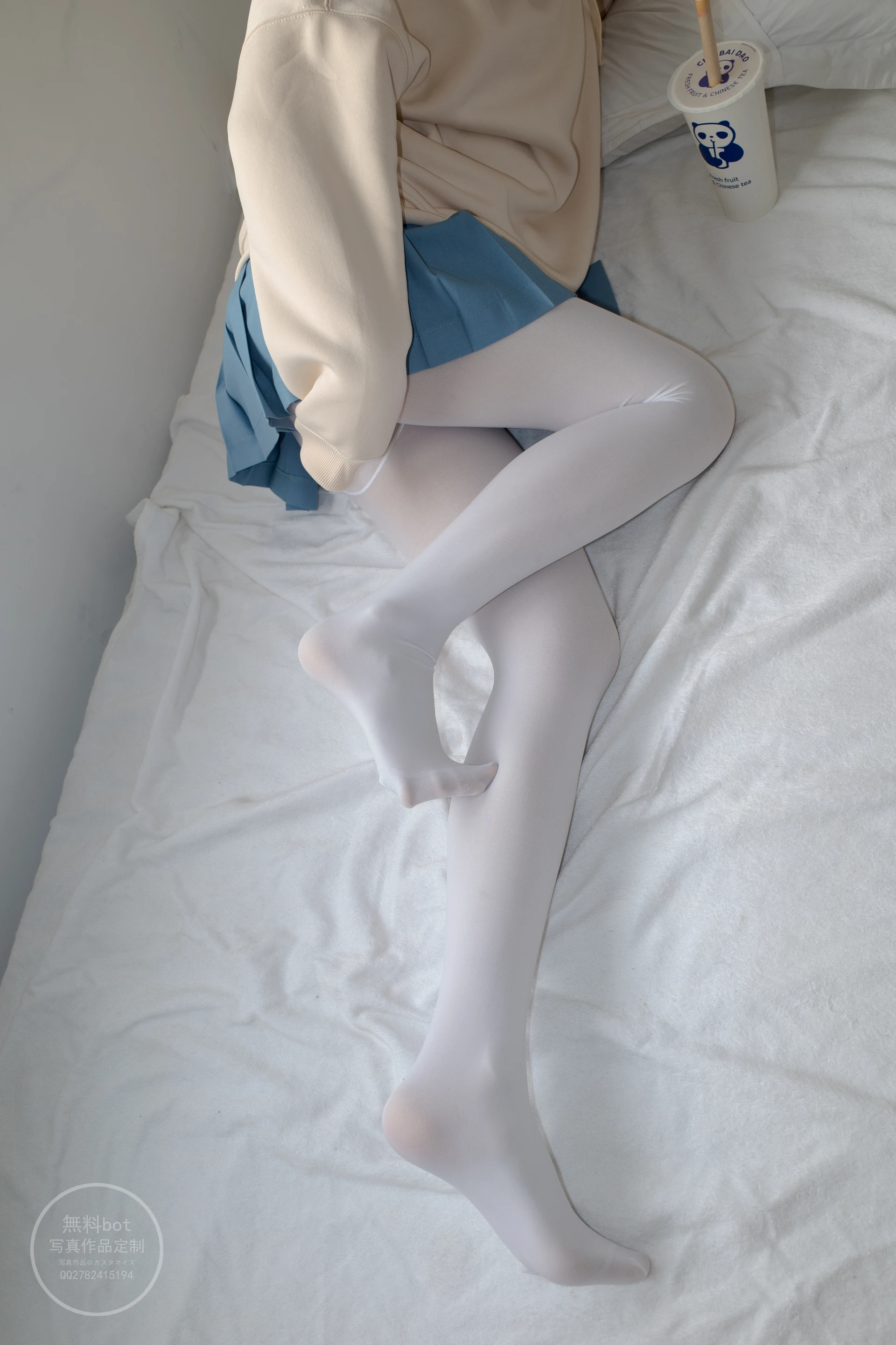 森萝财团 有料-24 [83P-970M]JK, JK制服, 可爱, 学生装, 有料, 校服, 森萝财团, 白丝, 美腿, 美足