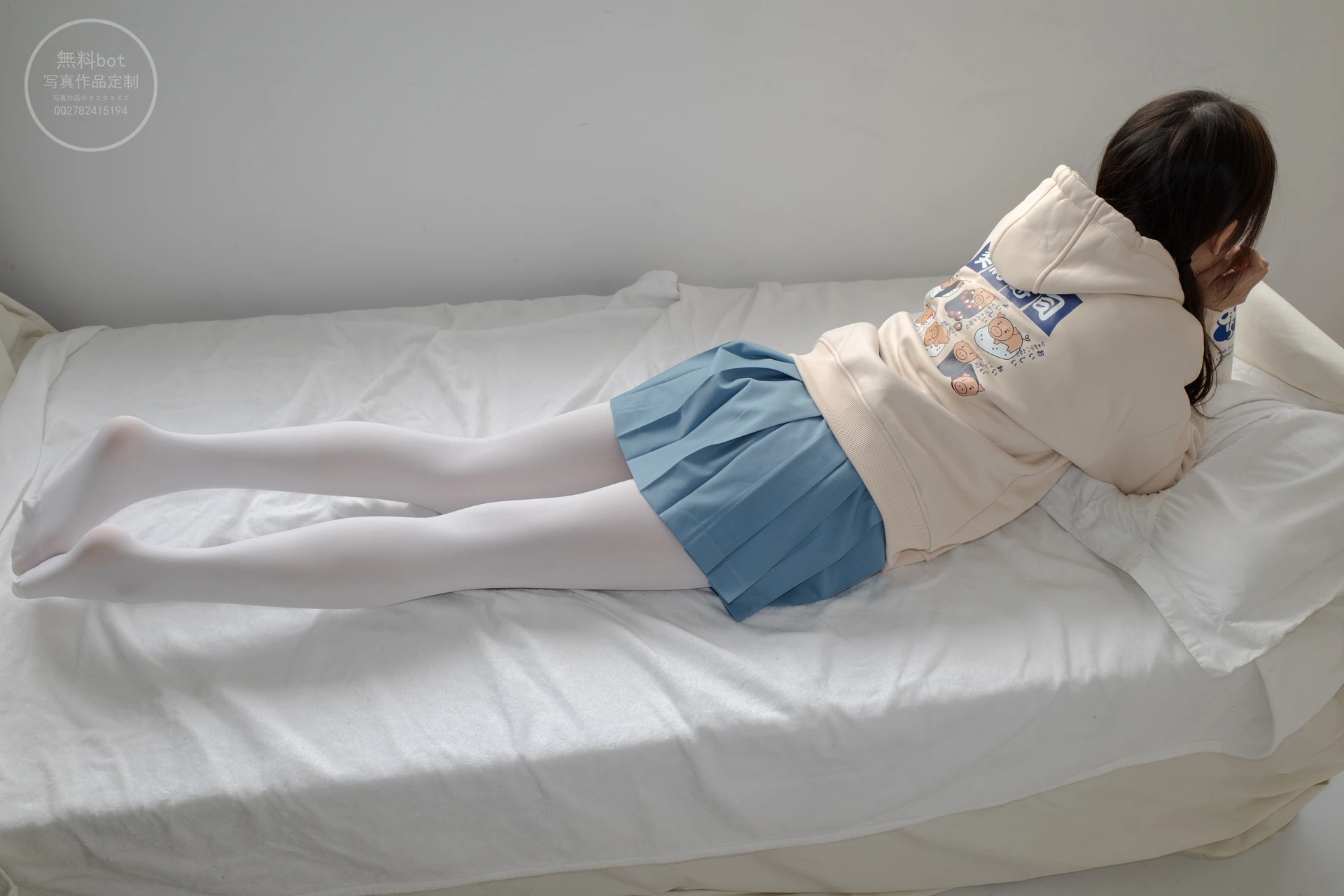 森萝财团 有料-24 [83P-970M]JK, JK制服, 可爱, 学生装, 有料, 校服, 森萝财团, 白丝, 美腿, 美足