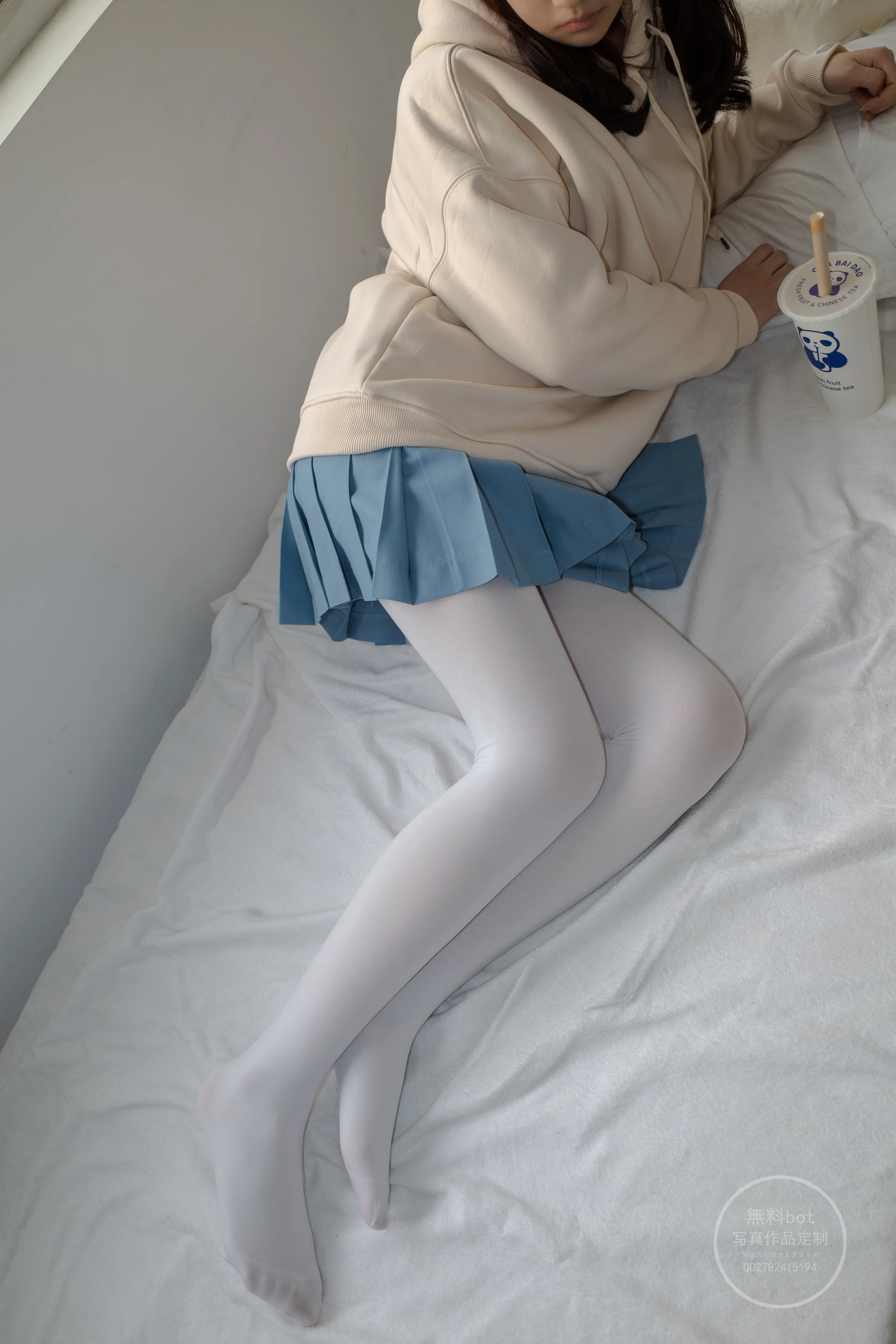 森萝财团 有料-24 [83P-970M]JK, JK制服, 可爱, 学生装, 有料, 校服, 森萝财团, 白丝, 美腿, 美足