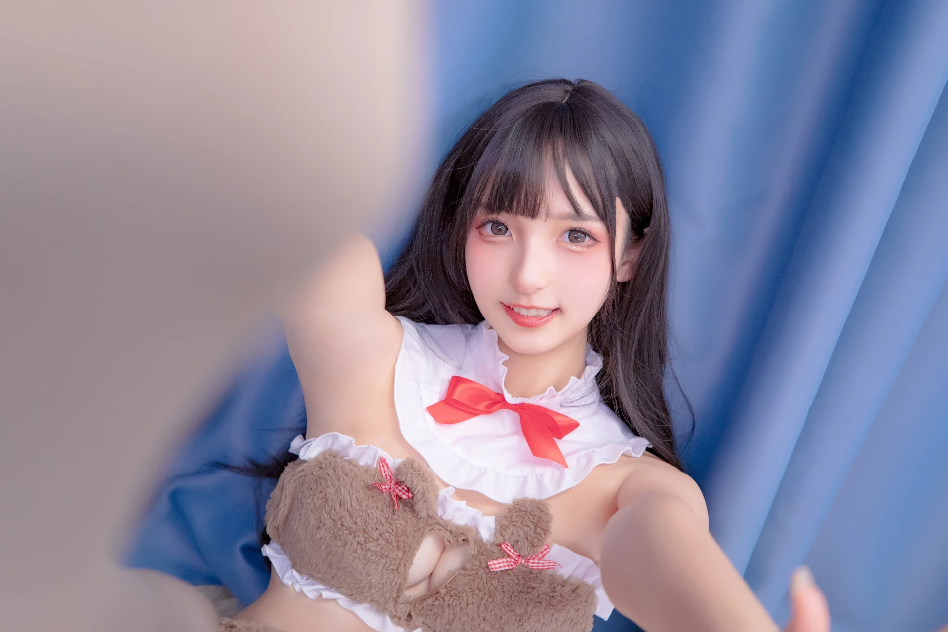 楽坂真冬 第四季 序号6：《熊少女》 [75P-263MB]内衣, 灰丝, 神楽坂真冬, 美腿, 美足