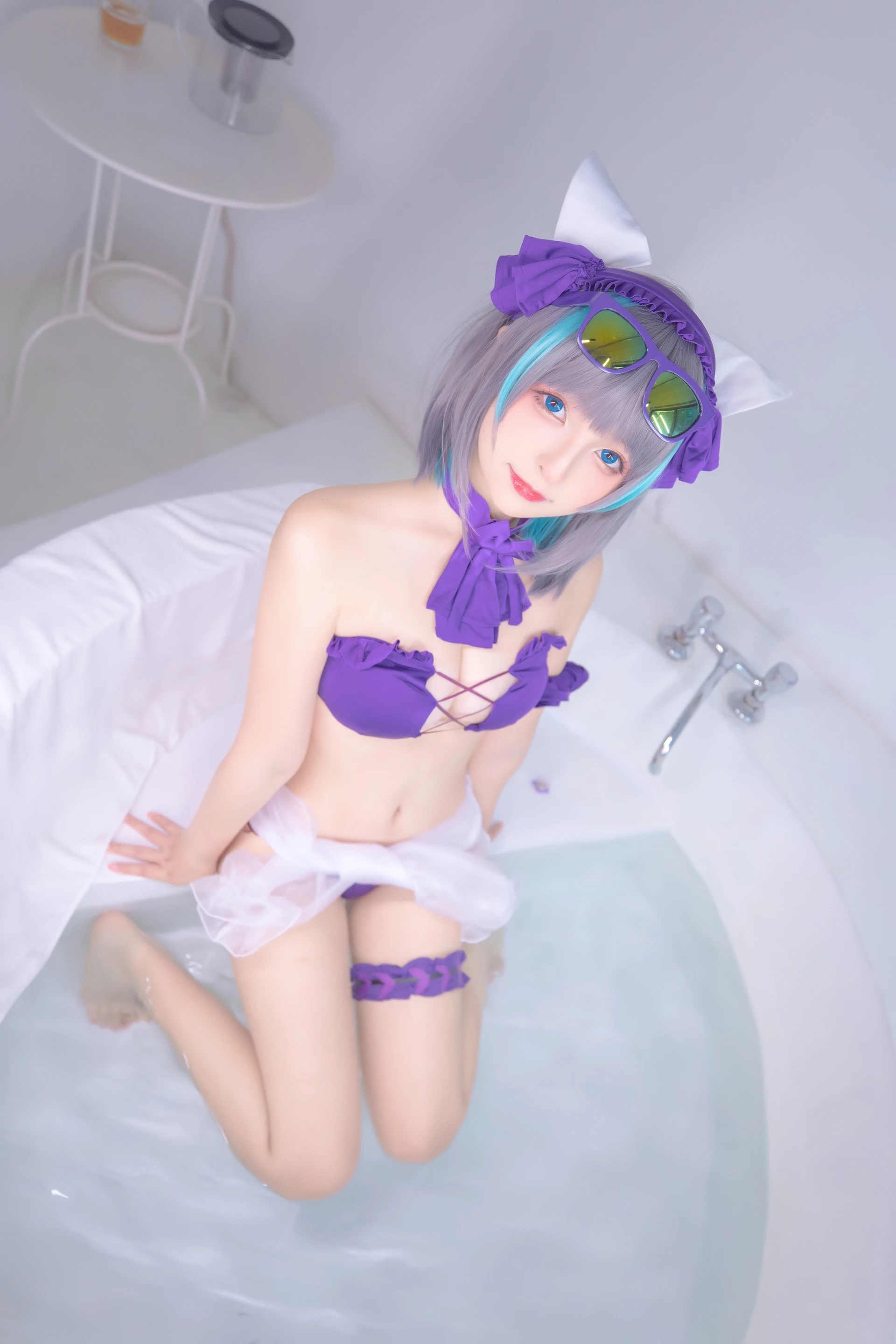 神楽坂真冬 第三季 序号28：柴郡cos《纯色庭院》 [150P2V-638MB]内衣, 泳装, 白丝, 神楽坂真冬, 美腿, 美足