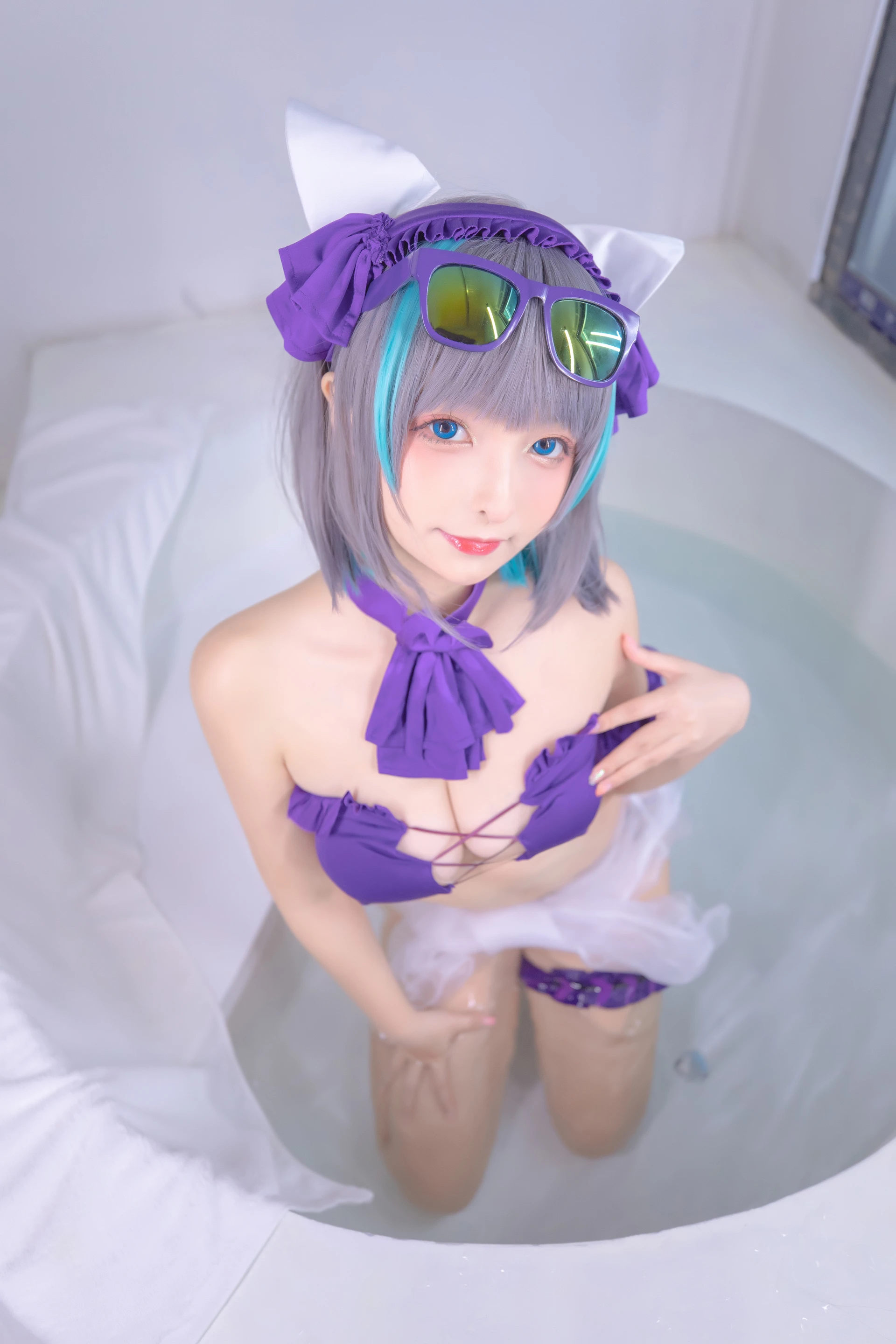 神楽坂真冬 第三季 序号28：柴郡cos《纯色庭院》 [150P2V-638MB]内衣, 泳装, 白丝, 神楽坂真冬, 美腿, 美足