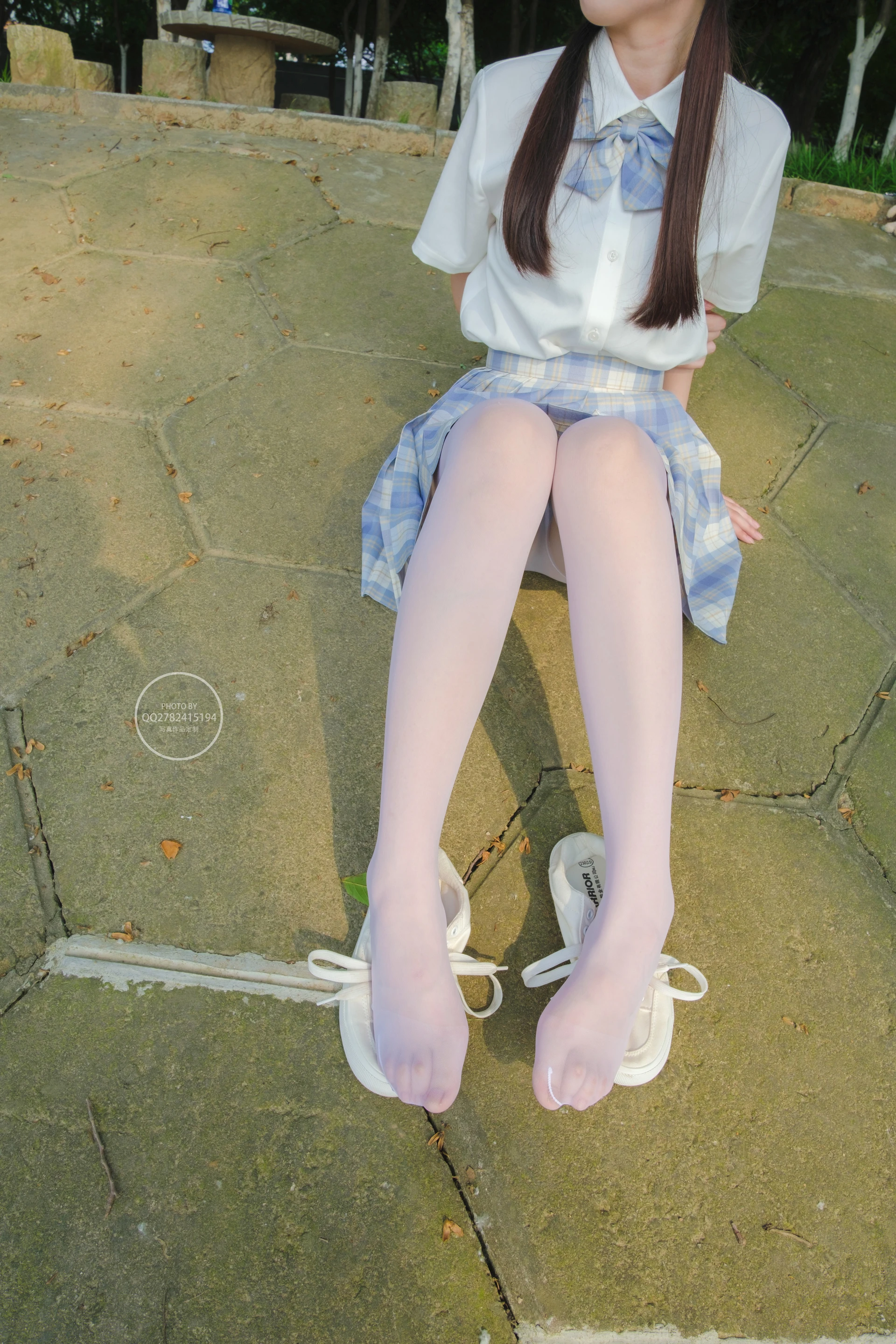 森萝财团 有料-46 小鱼 13D 室外超薄白丝JK制服 [85P-936.2M]JK, JK制服, 制服, 双马尾, 可爱, 小鱼, 有料, 森萝财团, 白丝, 美腿, 美足