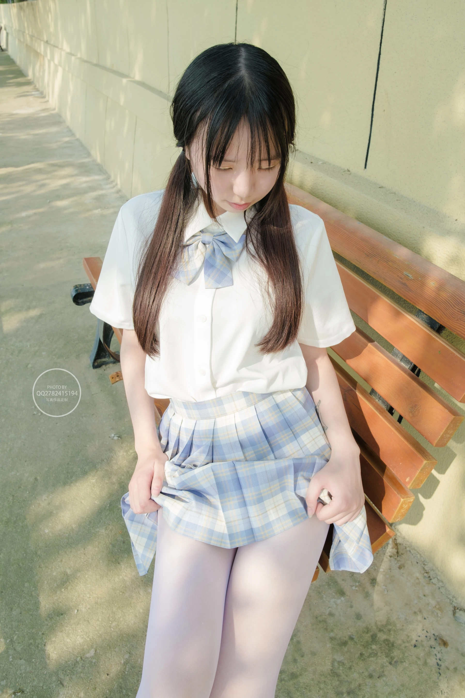 森萝财团 有料-46 小鱼 13D 室外超薄白丝JK制服 [85P-936.2M]JK, JK制服, 制服, 双马尾, 可爱, 小鱼, 有料, 森萝财团, 白丝, 美腿, 美足