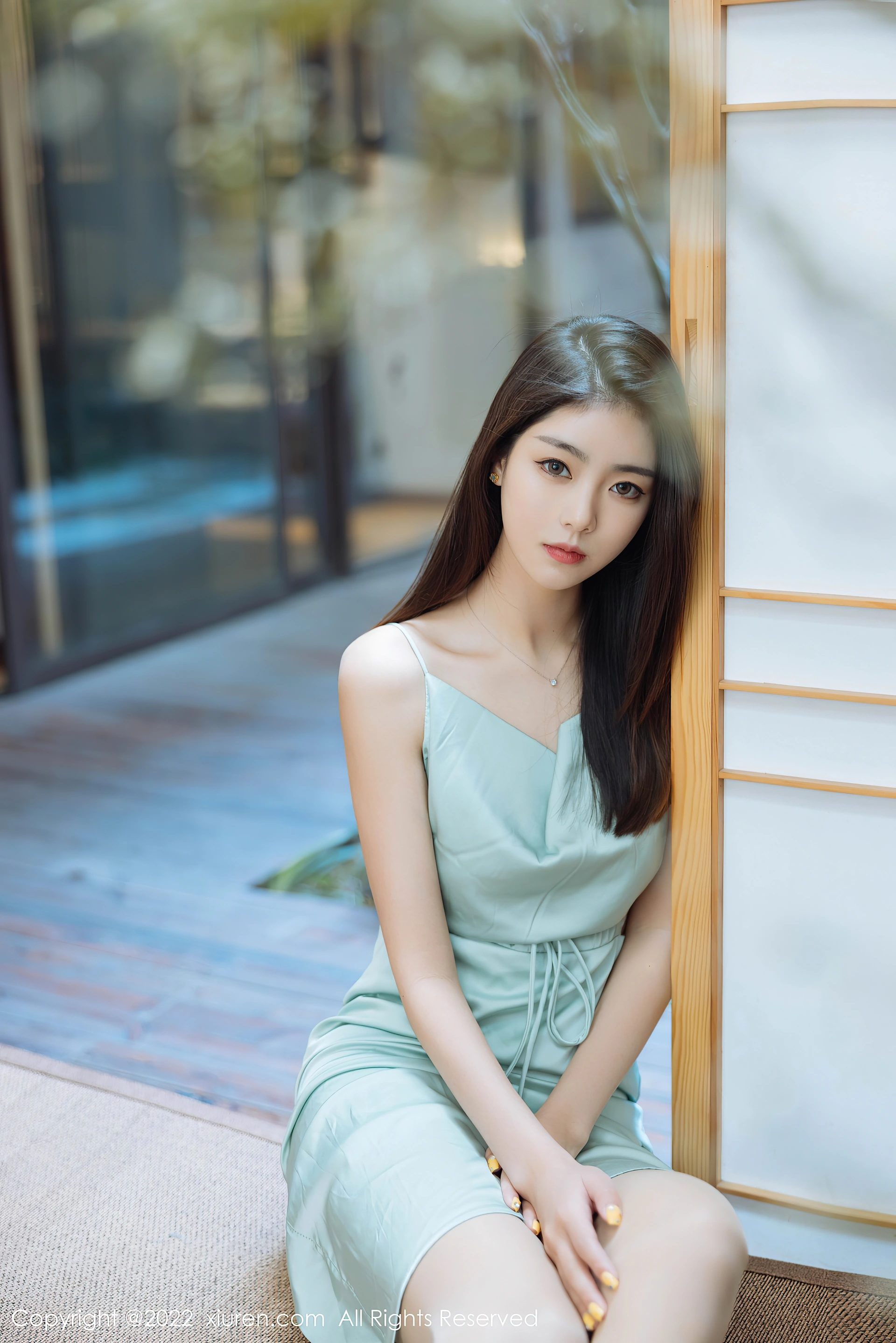 XiuRen秀人网 2022.04.07 No.4832 可樂Vicky 黑丝美腿 [45+1P471M]