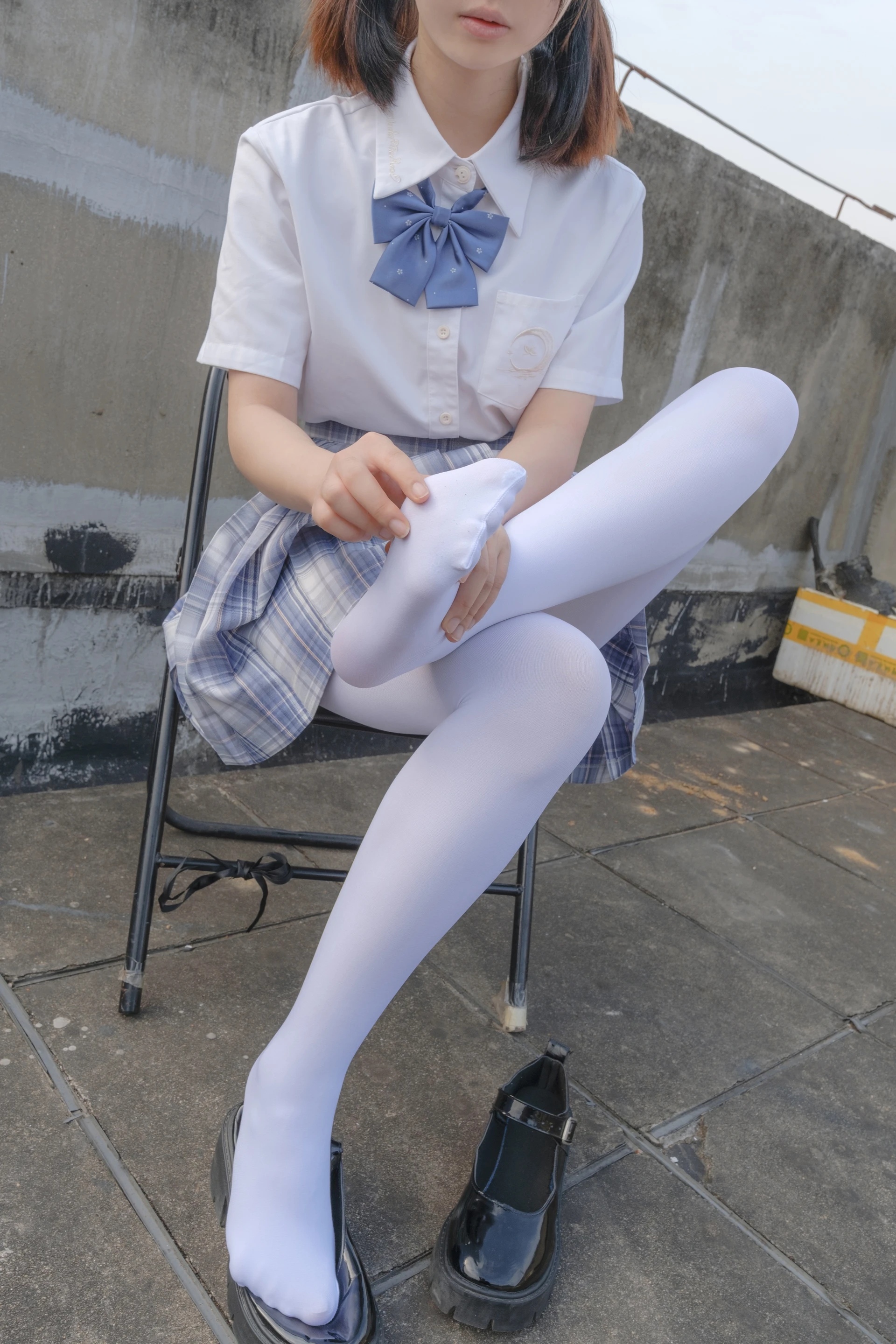 森萝财团 月下-05 小夜 白丝 真空80D JK制服 [74P1V-2.04GB]