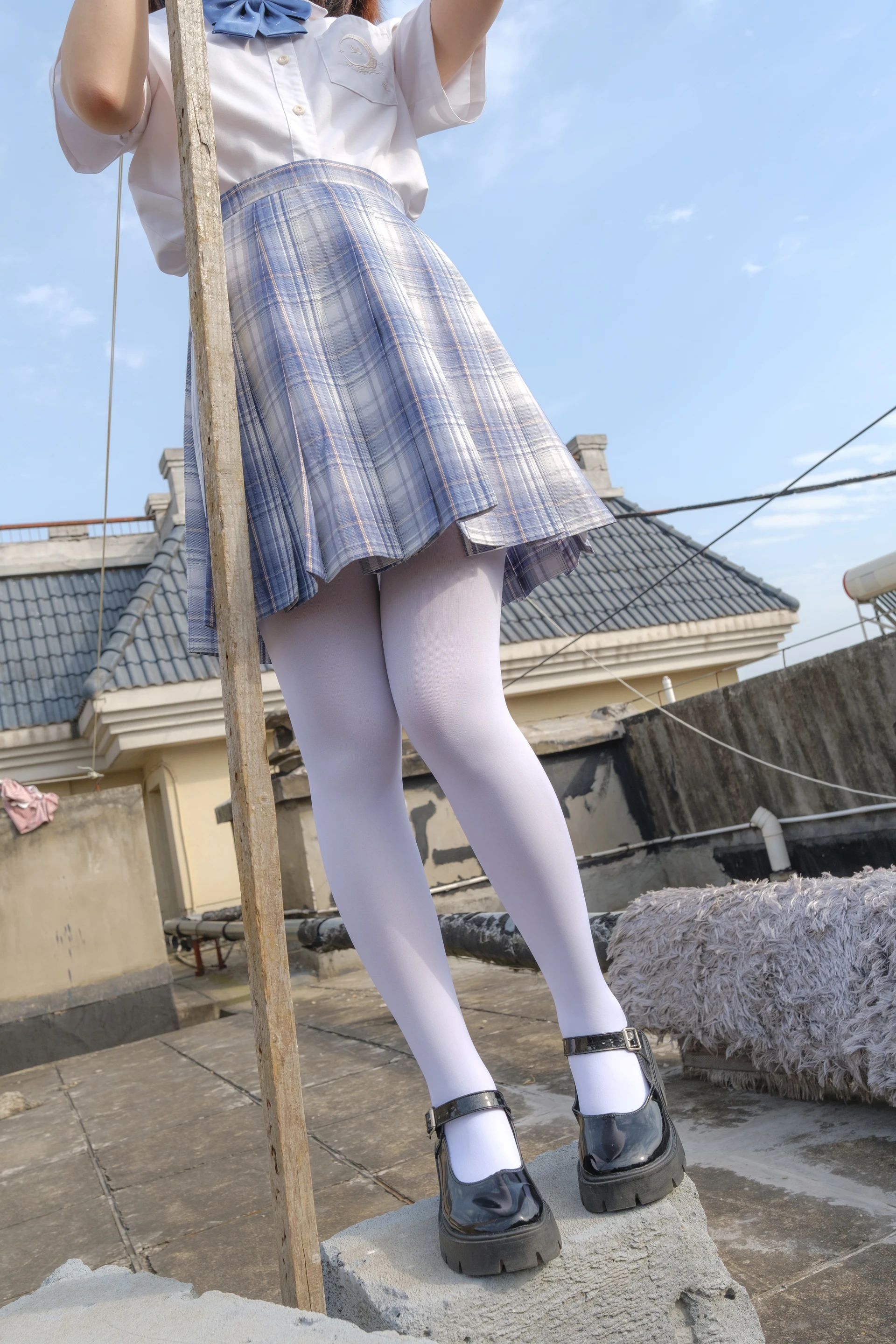 森萝财团 月下-05 小夜 白丝 真空80D JK制服 [74P1V-2.04GB]