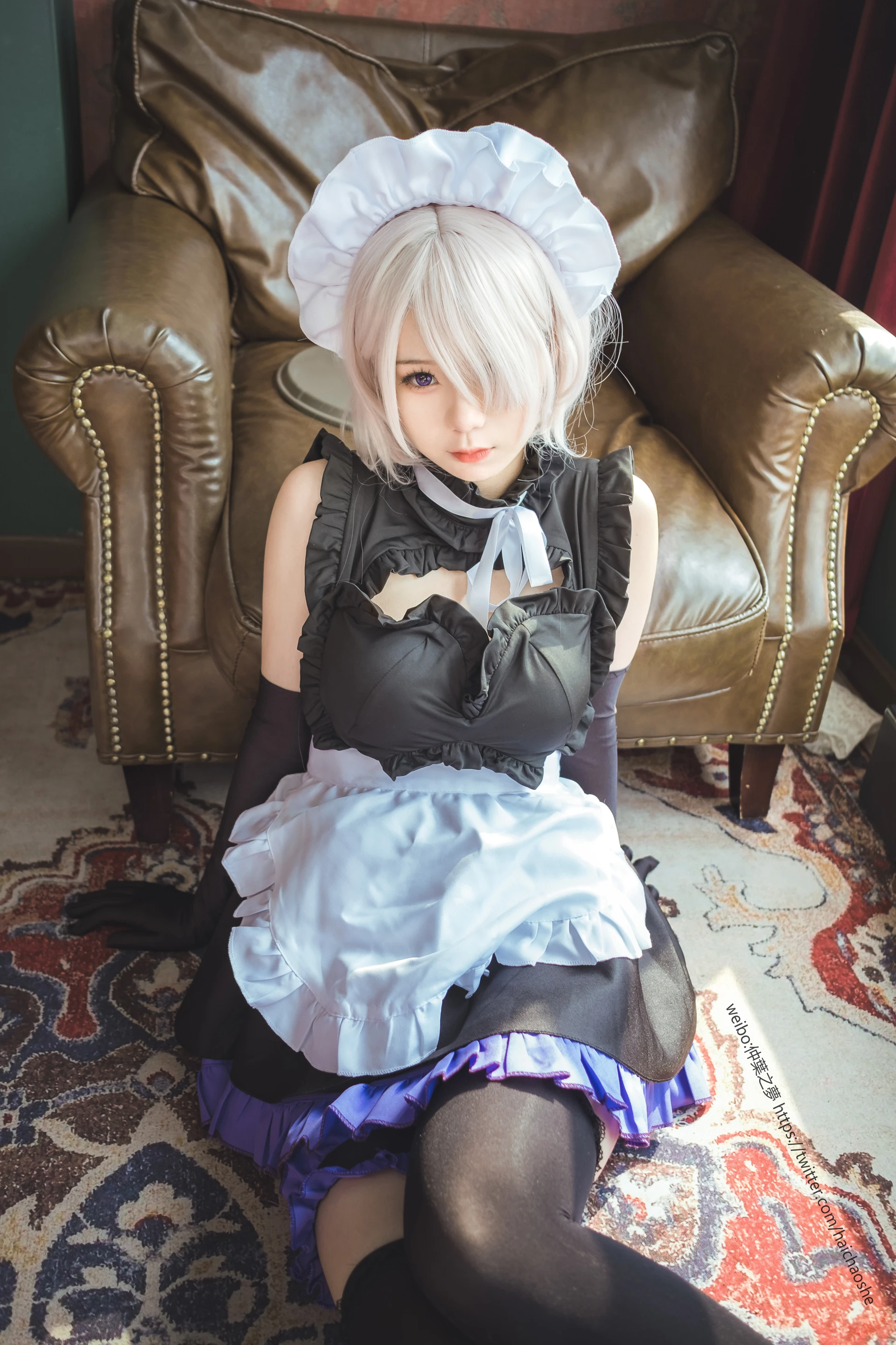 轻兰映画 Grand.020 黑丝高跟女仆 [52P1V-652.4MB]女仆, 美腿, 美足, 轻兰映画, 高跟鞋, 黑丝