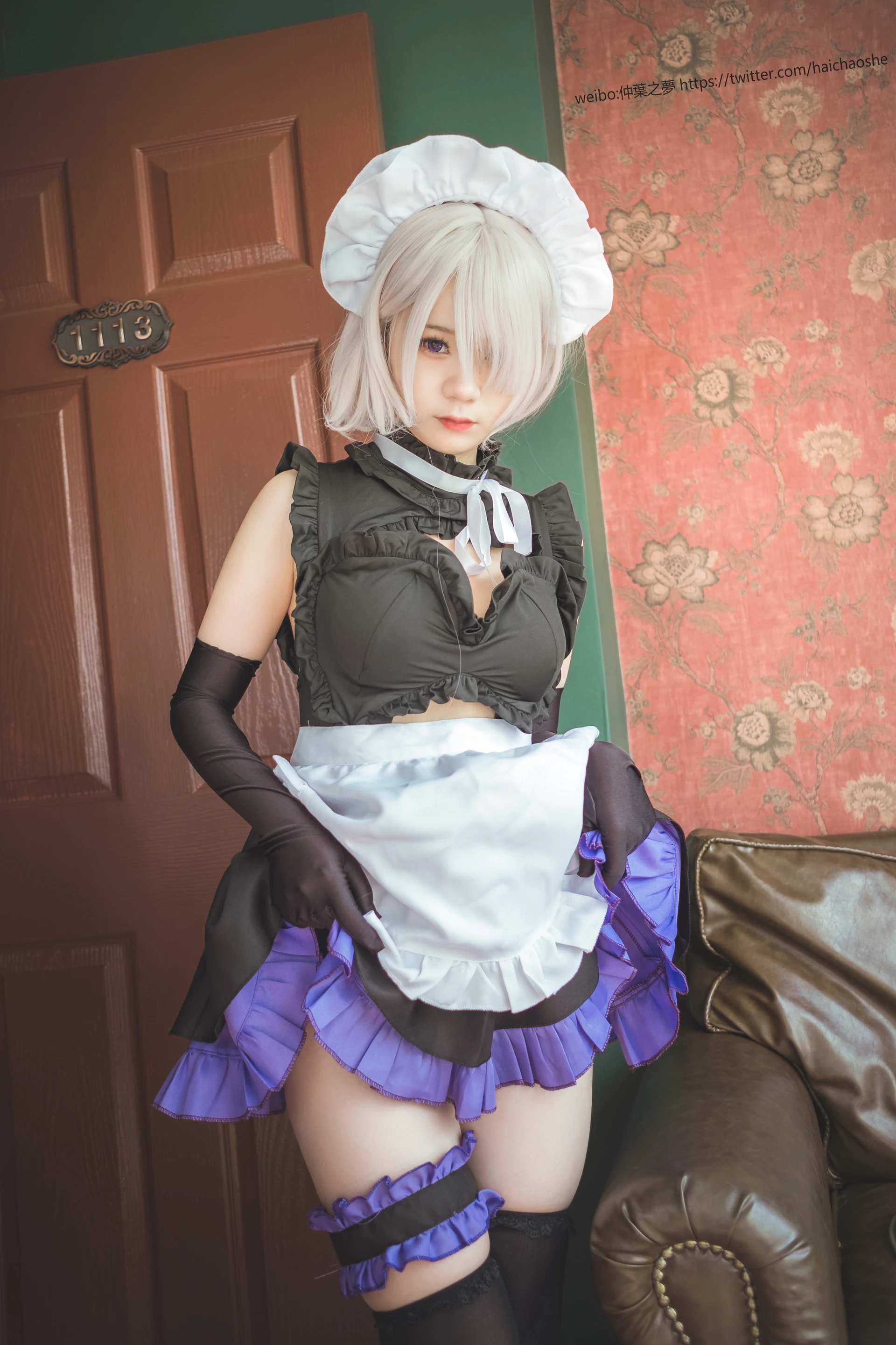 轻兰映画 Grand.020 黑丝高跟女仆 [52P1V-652.4MB]女仆, 美腿, 美足, 轻兰映画, 高跟鞋, 黑丝