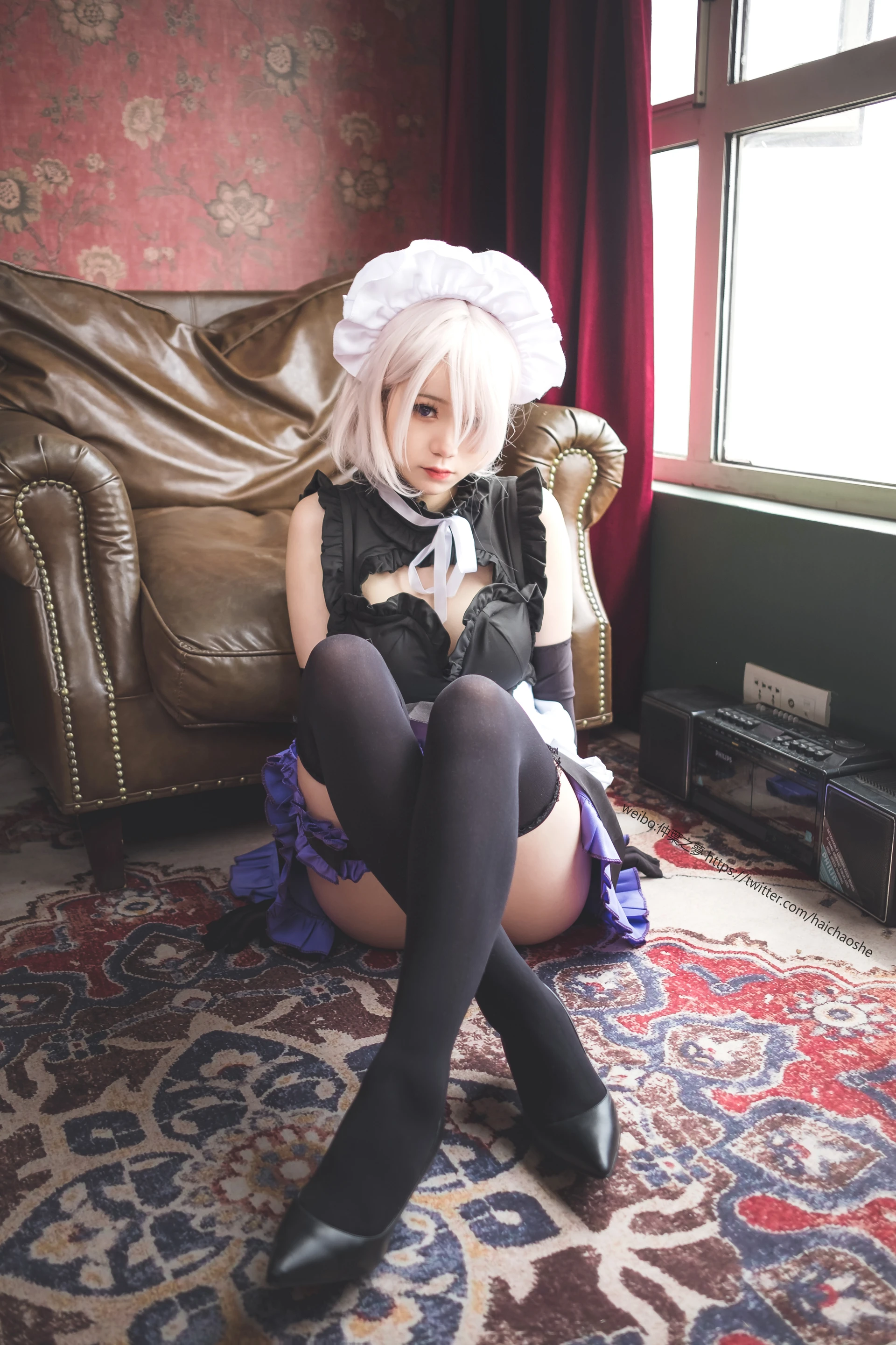 轻兰映画 Grand.020 黑丝高跟女仆 [52P1V-652.4MB]女仆, 美腿, 美足, 轻兰映画, 高跟鞋, 黑丝