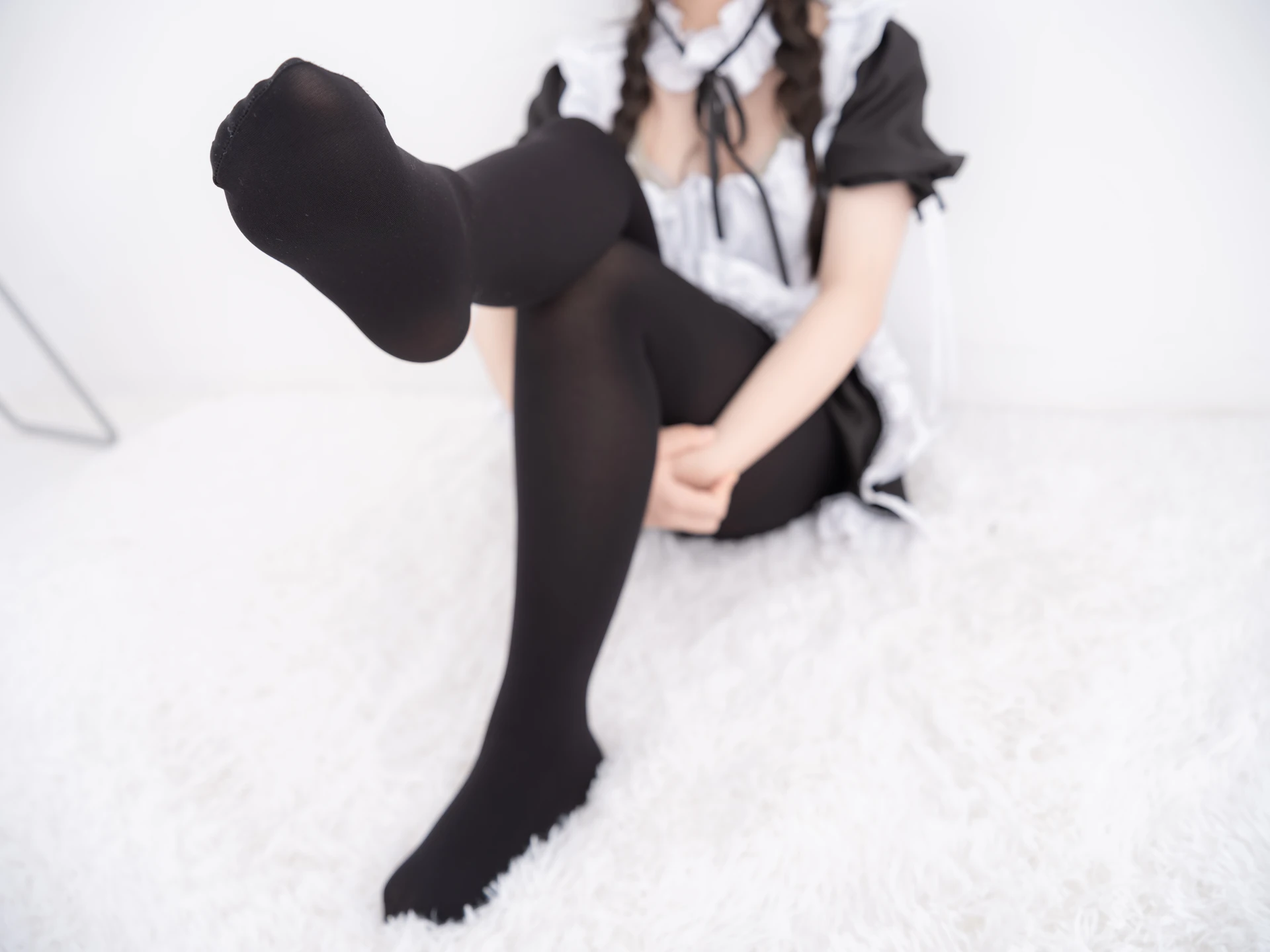 紧急企划 内部-007 奶昔 双马尾黑丝女仆 [50P1V-2.17GB]双马尾, 女仆, 奶昔, 紧急企划, 美腿, 美足, 黑丝