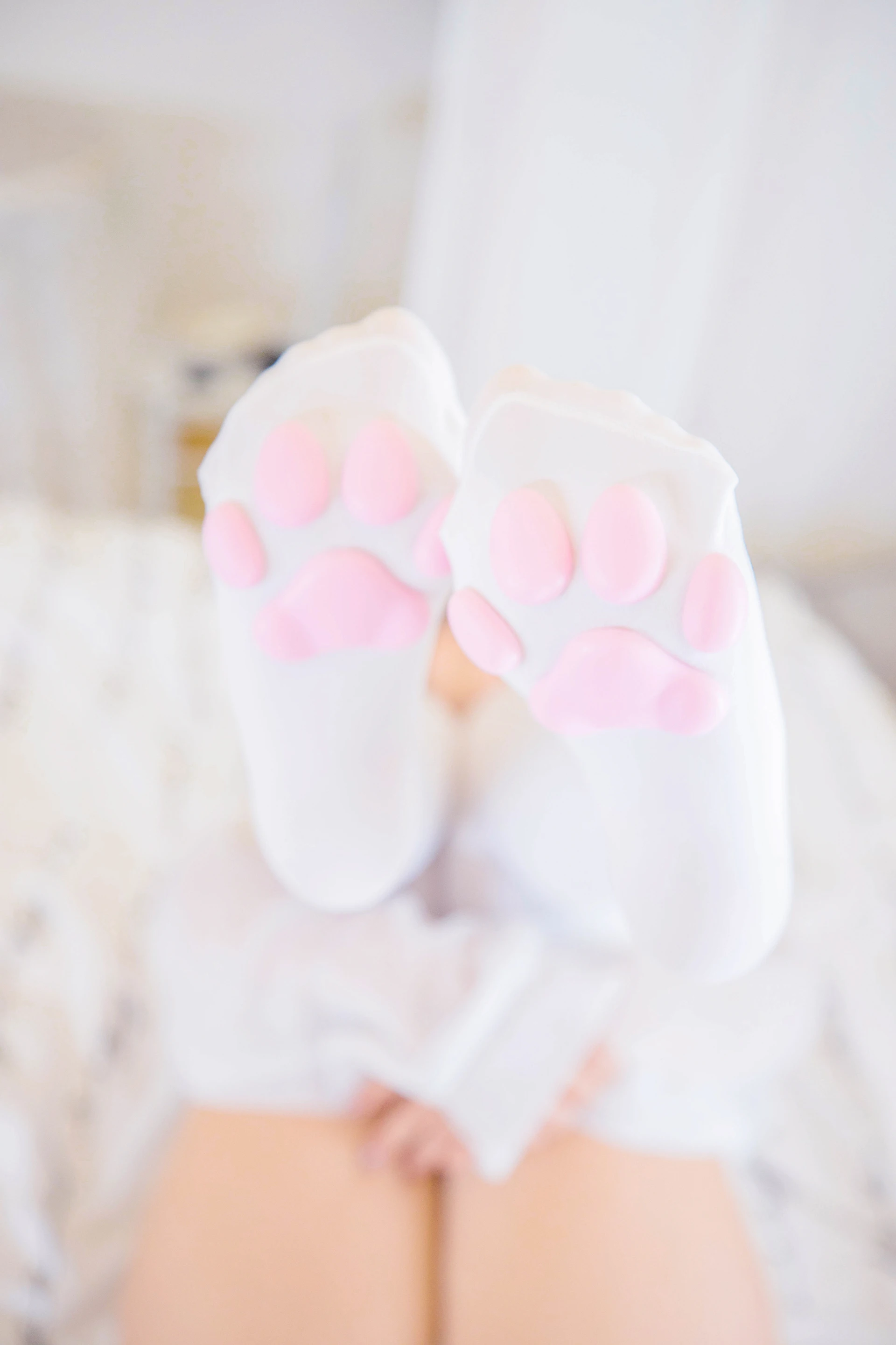 神楽坂真冬 第三季 序号10：《おかえり》猫脚女仆 [150P2V-543MB]内衣, 双马尾, 女仆, 白丝, 睡衣, 神楽坂真冬, 美腿, 美足, 黑丝