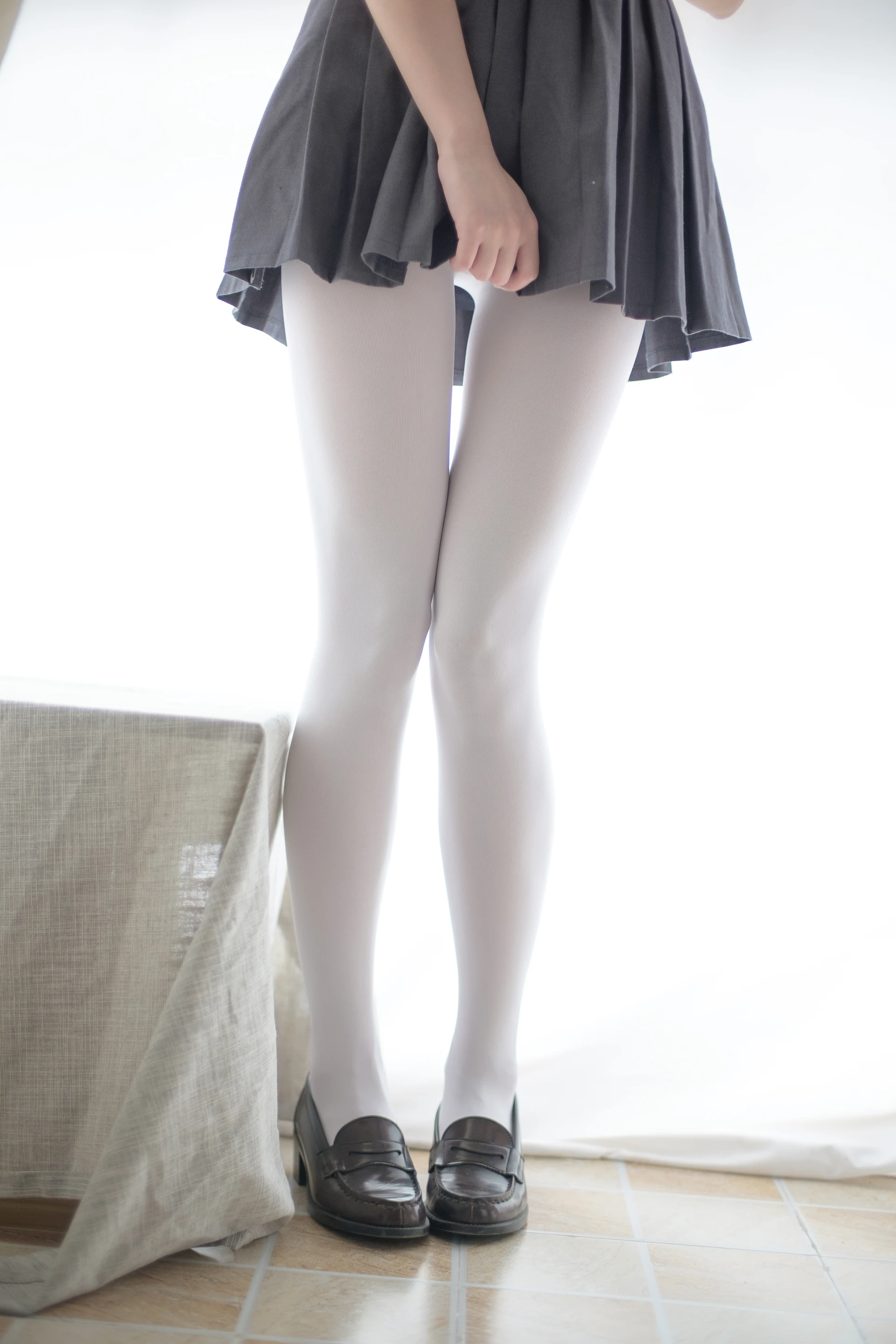 森萝财团 R15-010 [94P-476M]制服, 可爱, 学生装, 森萝财团, 白丝, 美腿