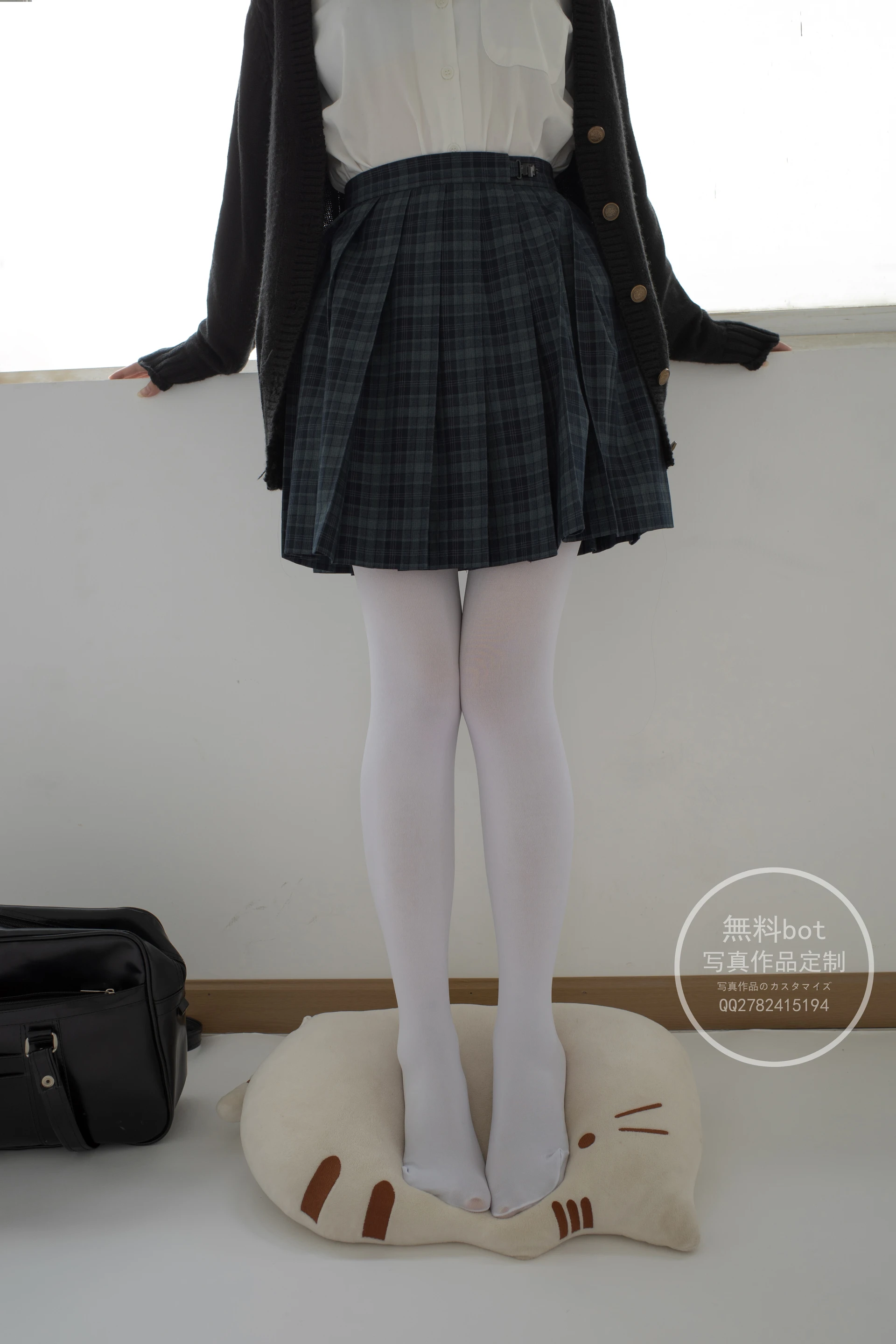 森萝财团 有料-02 [86P-870M]JK, 学生装, 有料, 校服, 森萝财团, 白丝, 美腿, 美足