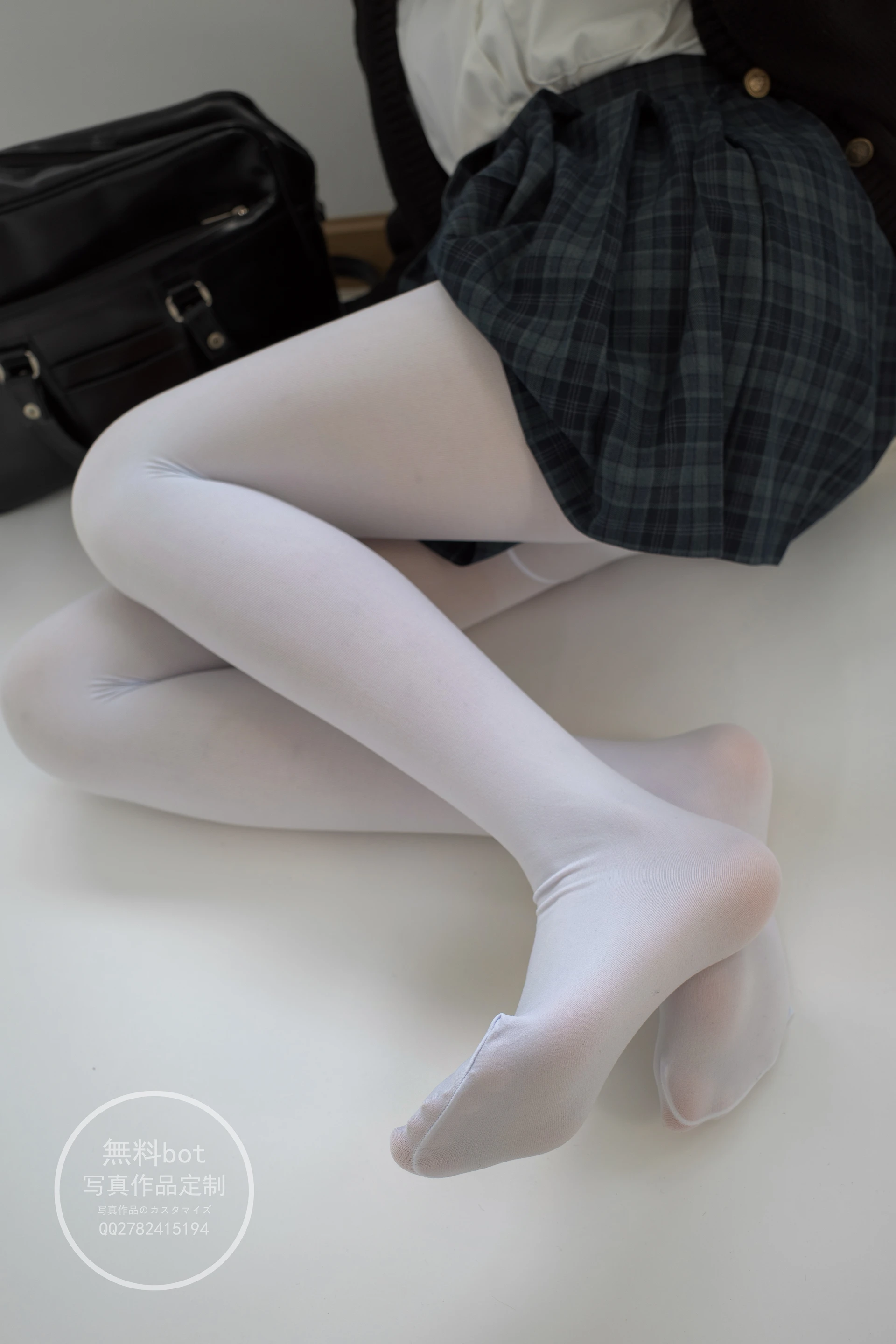 森萝财团 有料-02 [86P-870M]JK, 学生装, 有料, 校服, 森萝财团, 白丝, 美腿, 美足