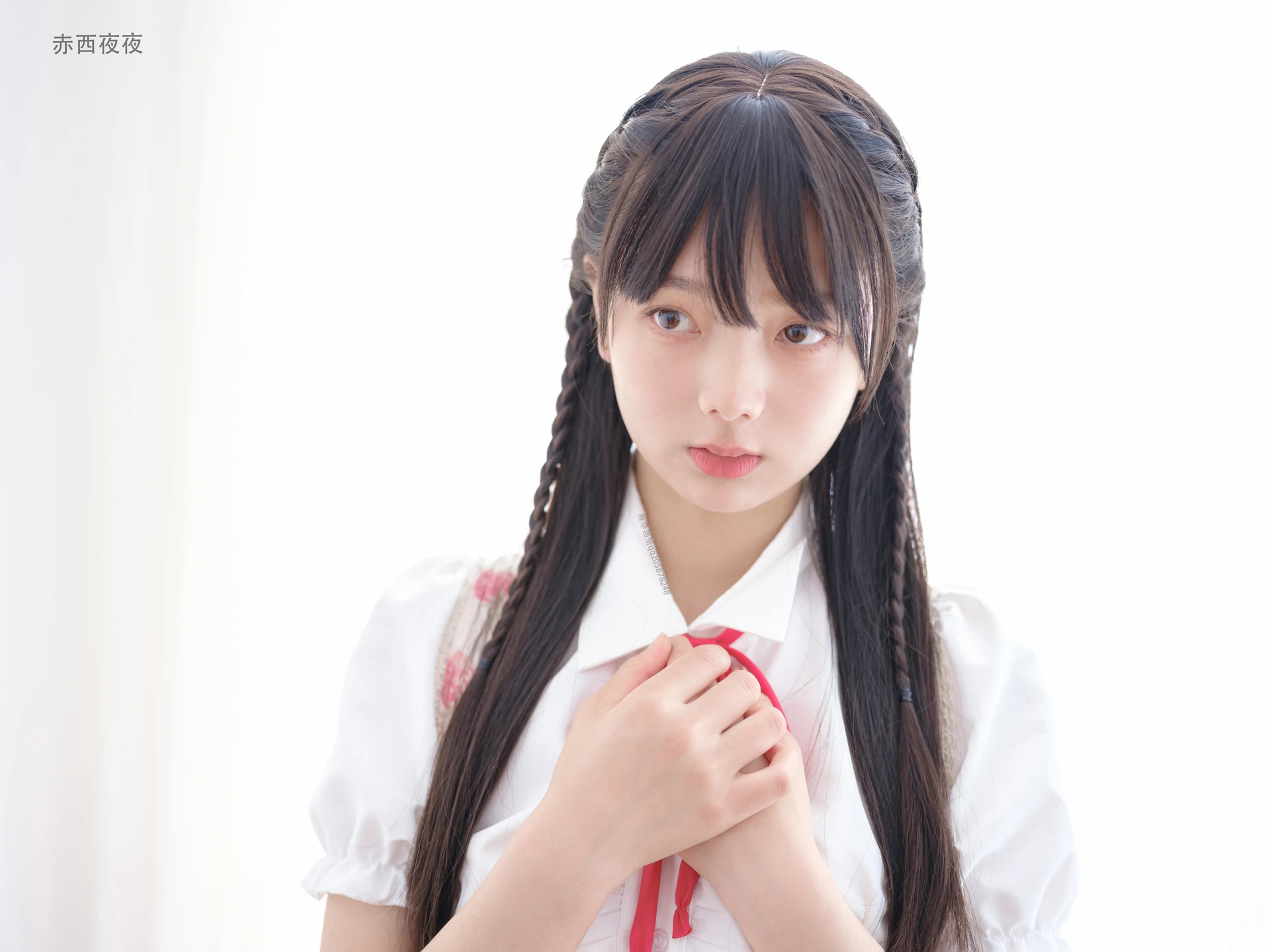 稚乖画册 晴空-07 赤西夜夜 双马尾白丝粉色JK 一亿像素 [81P1V-3.54GB]JK制服, 双马尾, 可爱, 晴空, 白丝, 稚乖画册, 美腿, 美足, 赤西夜夜